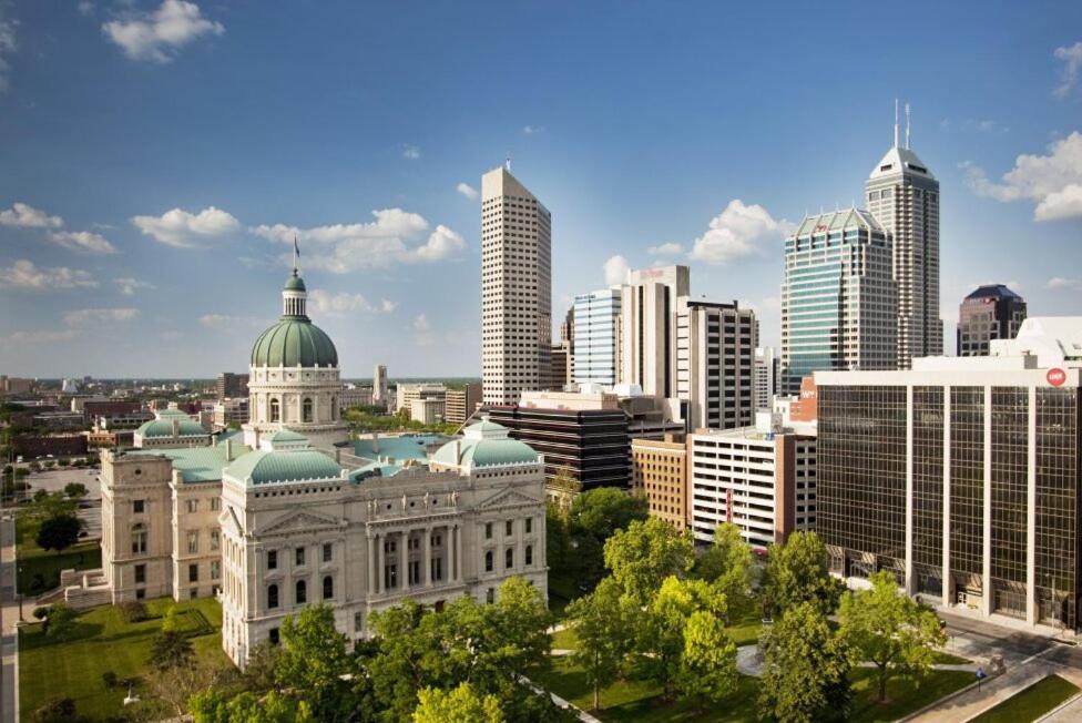 Free Parking! Downtown King Suite Lucas Oil- Conv Center Skywalk#1 Indianapolis Eksteriør bilde
